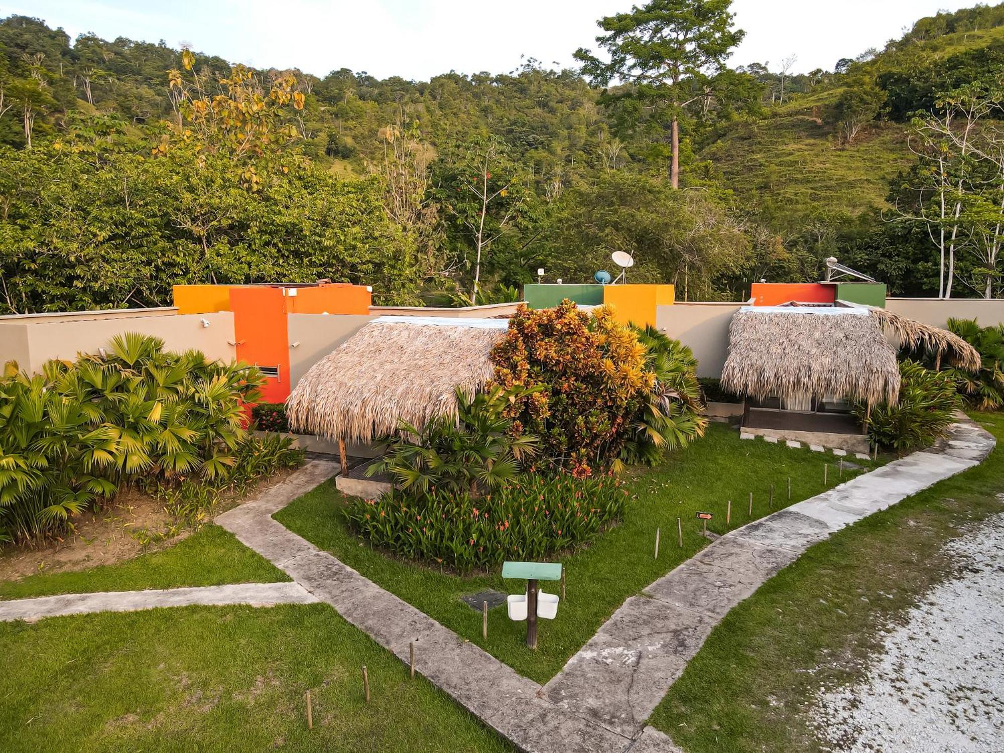 Los Colores Ecoparque Doradal المظهر الخارجي الصورة